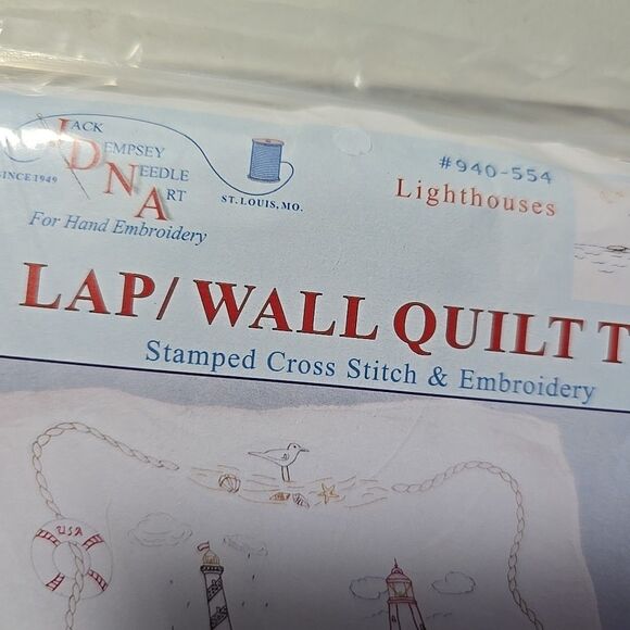 Jack Dempsey/JDNA Stamped Embroidery/Cross Stitch Quilt Top Lighthouses #940-554 - Picture 5 of 6